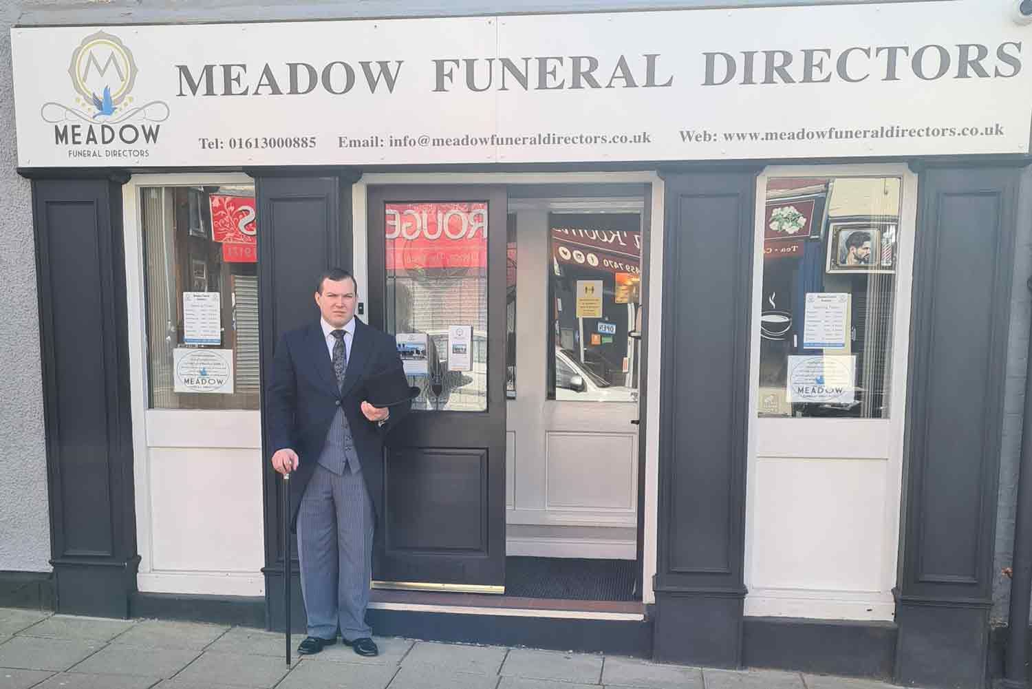 Respectful Funeral Directors in AshtonUnderLyne Meadow Funeral